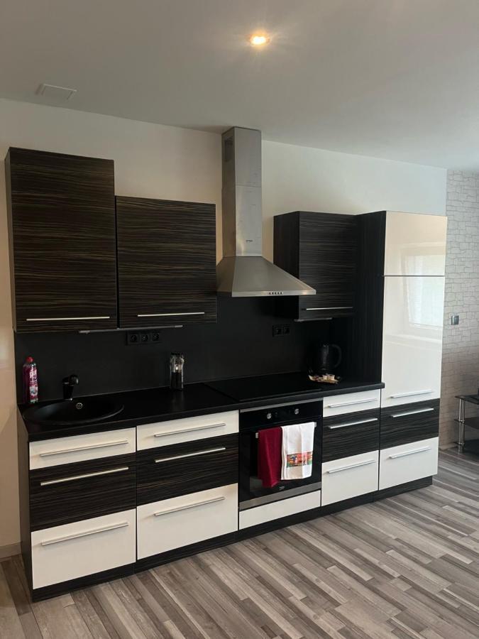 Apartman V Rodinnem Dome Jaromer Exterior photo