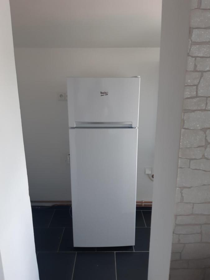Apartman V Rodinnem Dome Jaromer Exterior photo